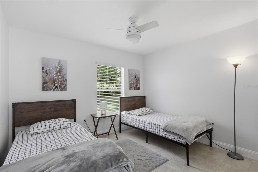 En Venta: $348,750 (3 camas, 2 baños, 1384 Pies cuadrados)