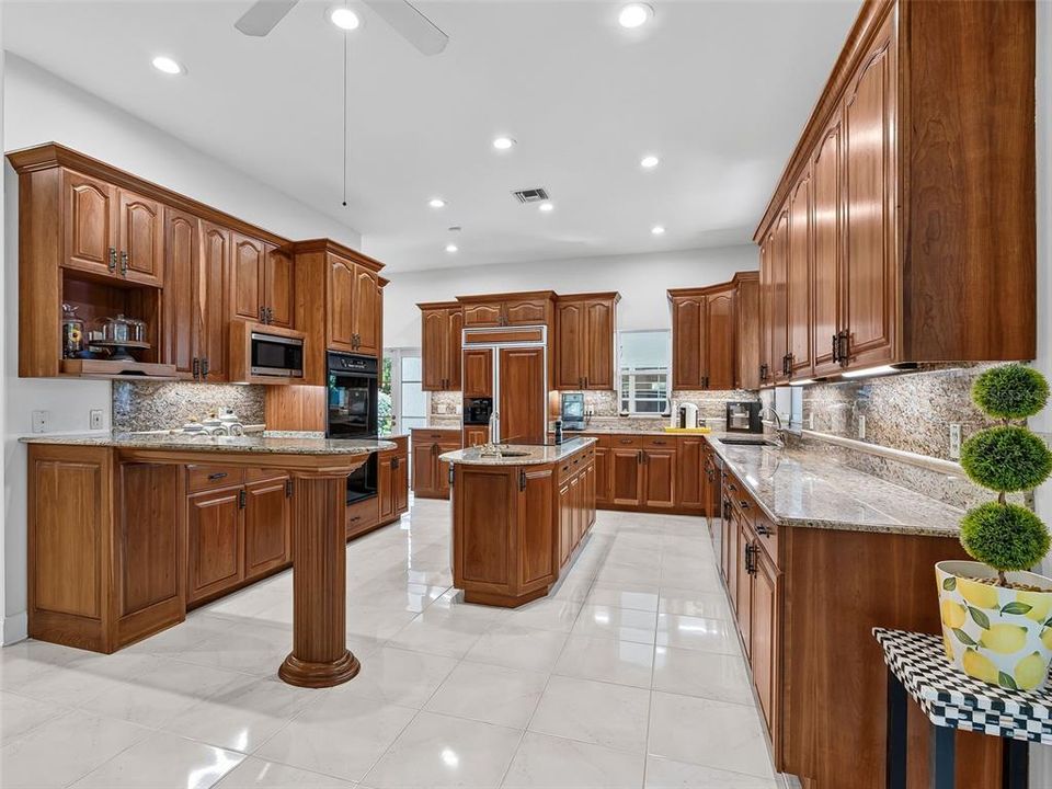 For Sale: $1,350,000 (4 beds, 5 baths, 5390 Square Feet)
