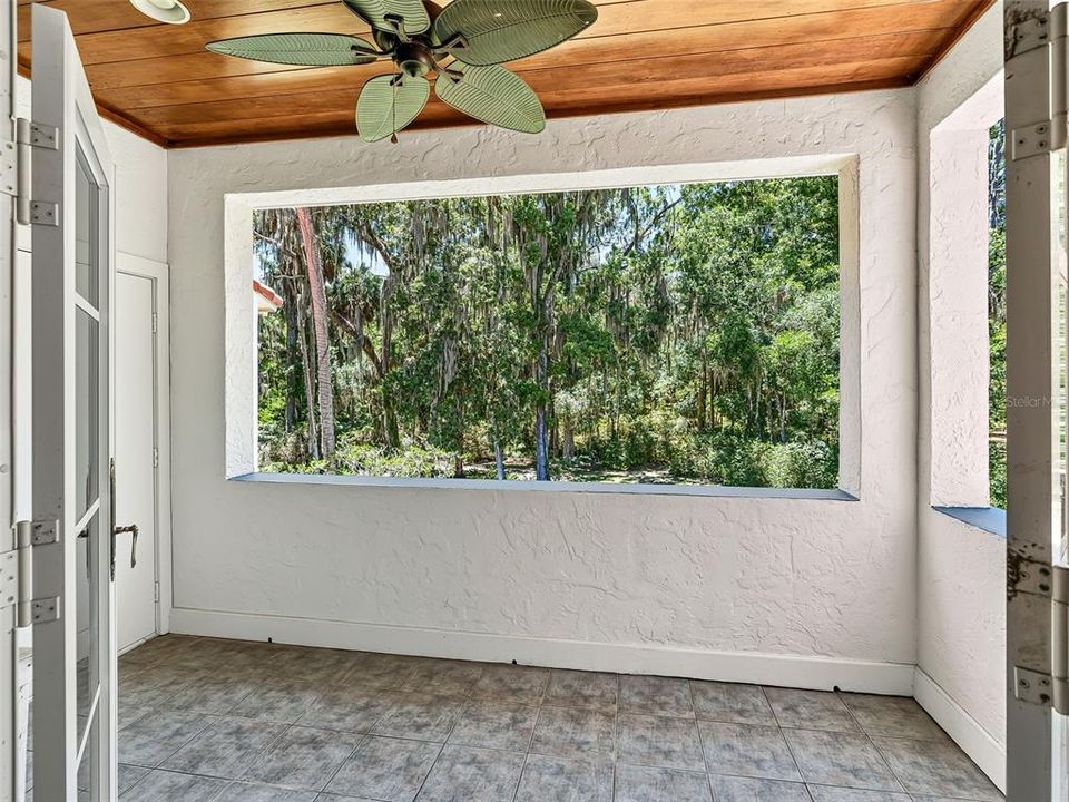 For Sale: $1,350,000 (4 beds, 5 baths, 5390 Square Feet)