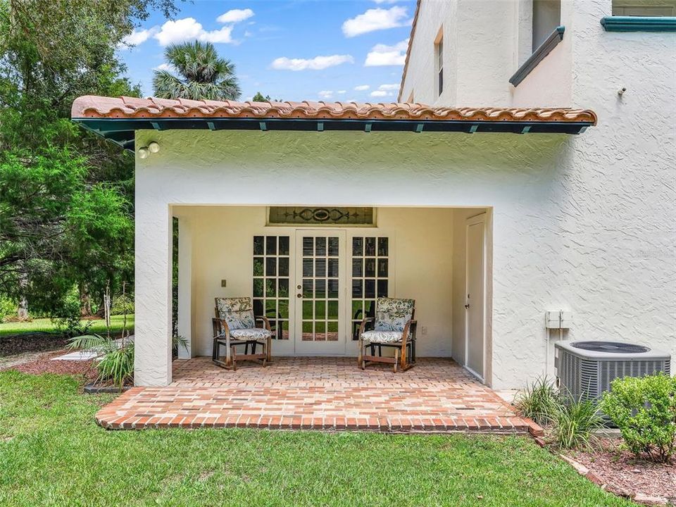 For Sale: $1,350,000 (4 beds, 5 baths, 5390 Square Feet)