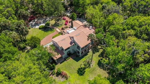 For Sale: $1,350,000 (4 beds, 5 baths, 5390 Square Feet)