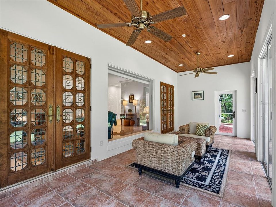 For Sale: $1,350,000 (4 beds, 5 baths, 5390 Square Feet)