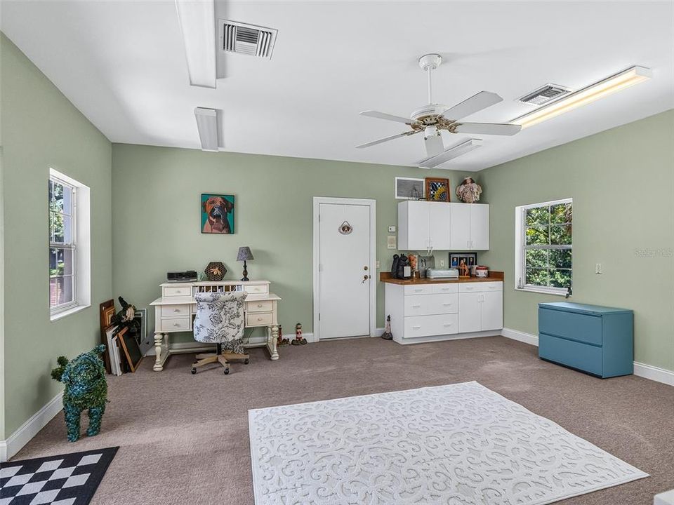 For Sale: $1,350,000 (4 beds, 5 baths, 5390 Square Feet)