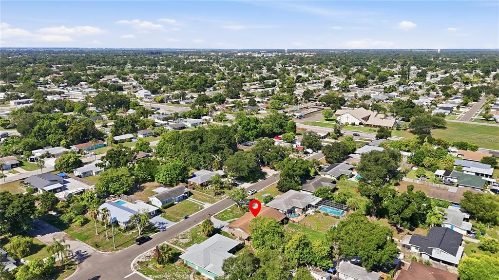 На продажу: $335,000 (2 спален, 1 ванн, 1404 Квадратных фут)