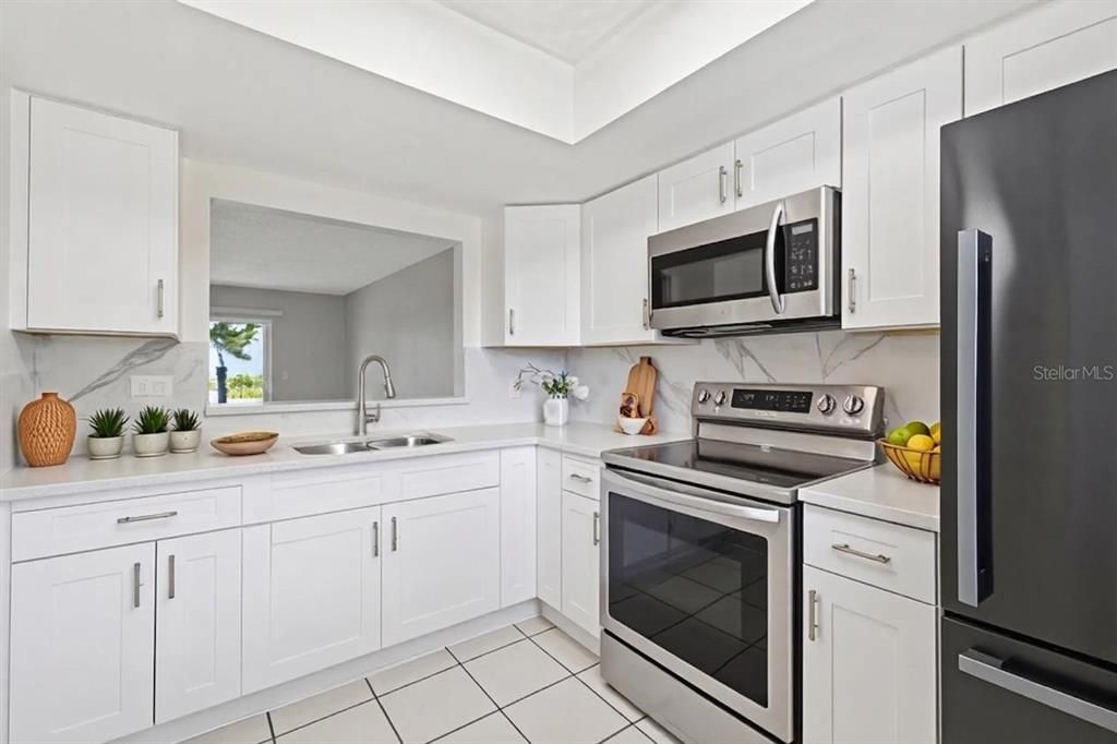 В аренду: $1,395 (1 спален, 1 ванн, 744 Квадратных фут)