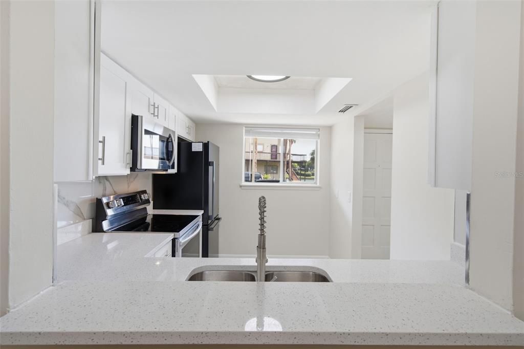 В аренду: $1,395 (1 спален, 1 ванн, 744 Квадратных фут)
