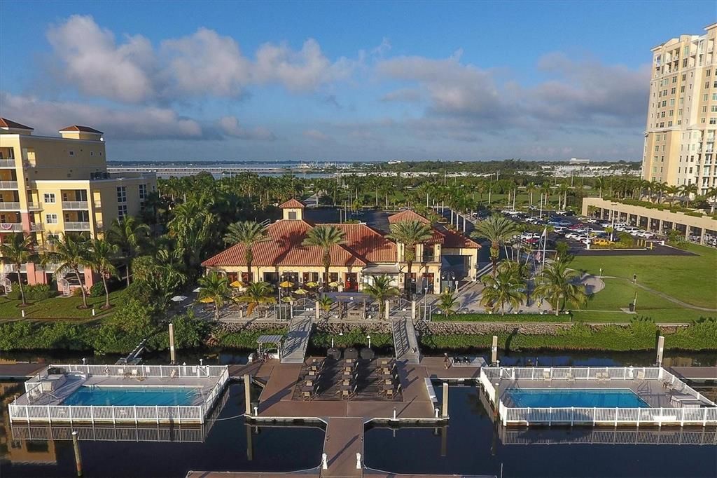 В аренду: $2,400 (2 спален, 2 ванн, 1758 Квадратных фут)