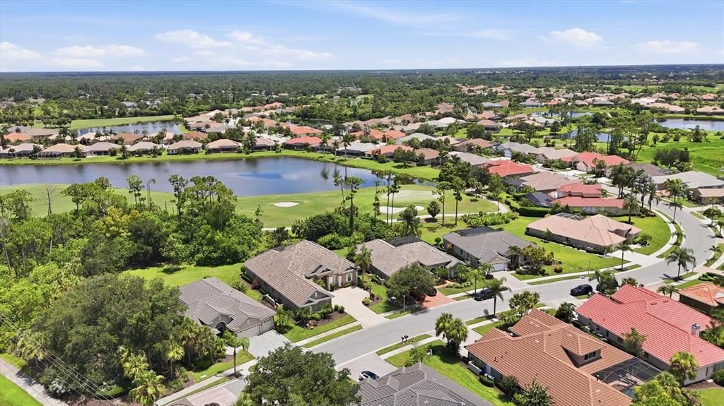 Active With Contract: $649,900 (4 beds, 3 baths, 2608 Square Feet)