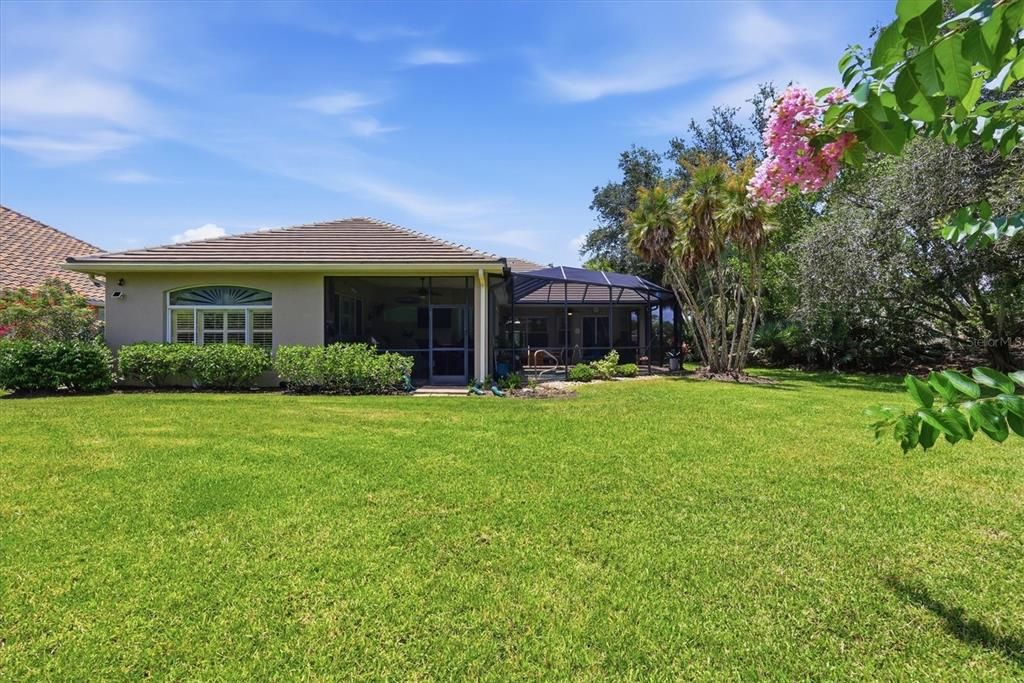 Active With Contract: $649,900 (4 beds, 3 baths, 2608 Square Feet)