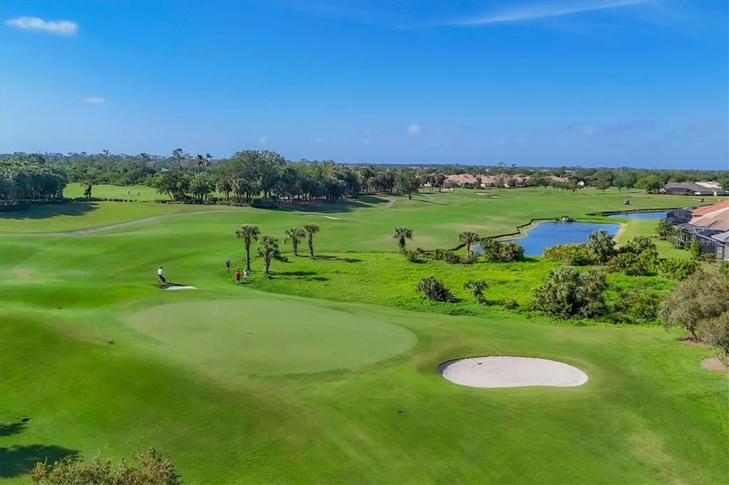 Active With Contract: $649,900 (4 beds, 3 baths, 2608 Square Feet)