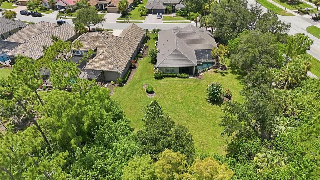 Active With Contract: $649,900 (4 beds, 3 baths, 2608 Square Feet)