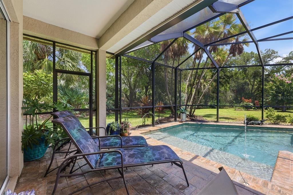 Active With Contract: $649,900 (4 beds, 3 baths, 2608 Square Feet)