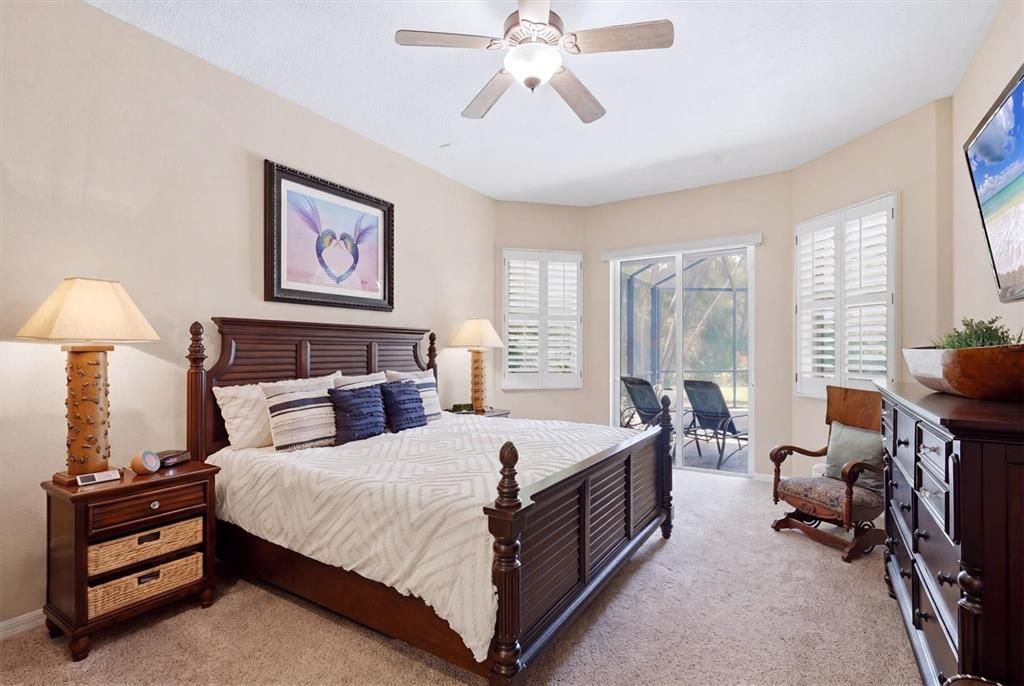 Active With Contract: $649,900 (4 beds, 3 baths, 2608 Square Feet)