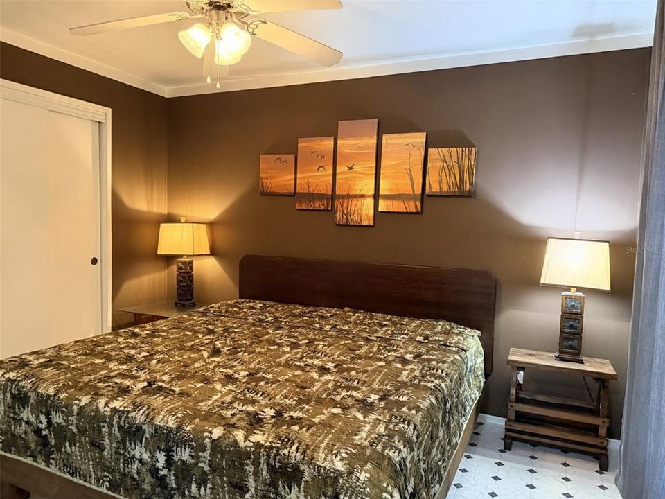 En Venta: $199,900 (2 camas, 2 baños, 864 Pies cuadrados)