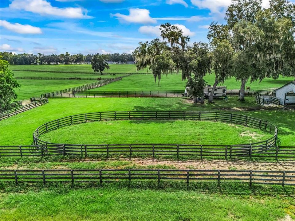 待售: $849,000 (18.43 acres)