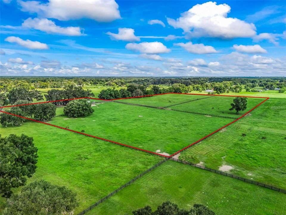 待售: $849,000 (18.43 acres)