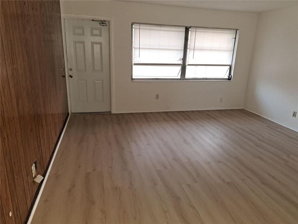 В аренду: $2,300 (3 спален, 2 ванн, 1073 Квадратных фут)