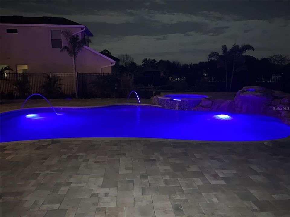 En Venta: $1,236,000 (4 camas, 4 baños, 3661 Pies cuadrados)