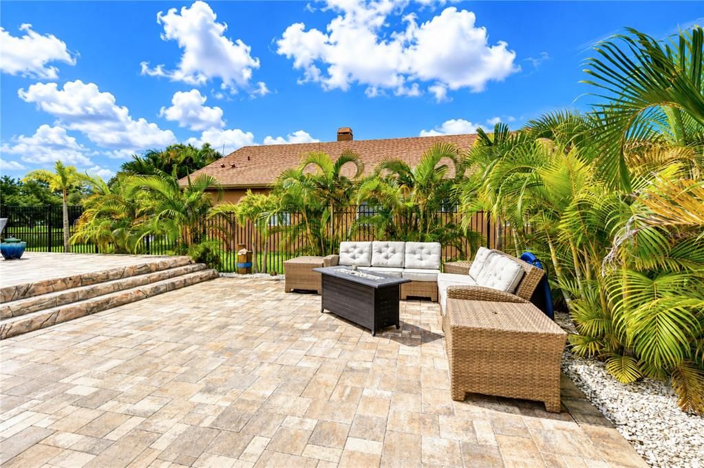 En Venta: $1,236,000 (4 camas, 4 baños, 3661 Pies cuadrados)