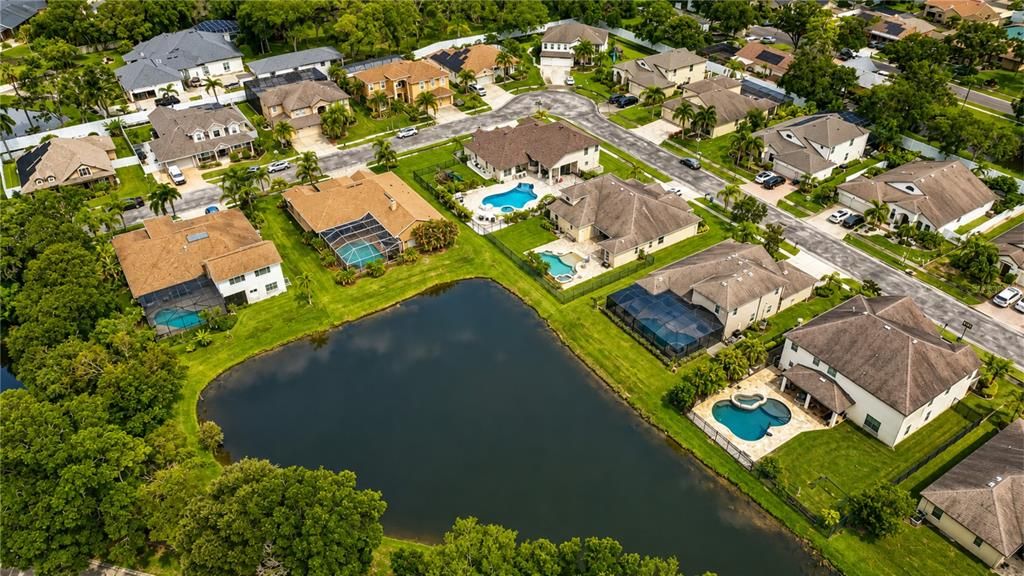 En Venta: $1,236,000 (4 camas, 4 baños, 3661 Pies cuadrados)