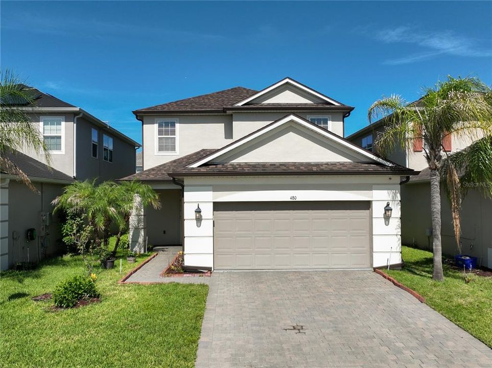 En Venta: $559,000 (4 camas, 3 baños, 2582 Pies cuadrados)