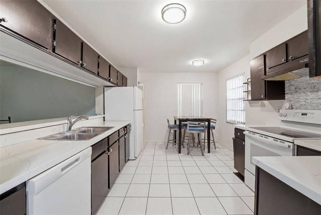 For Sale: $169,000 (3 beds, 2 baths, 1420 Square Feet)