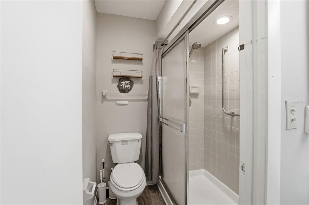 For Sale: $169,000 (3 beds, 2 baths, 1420 Square Feet)