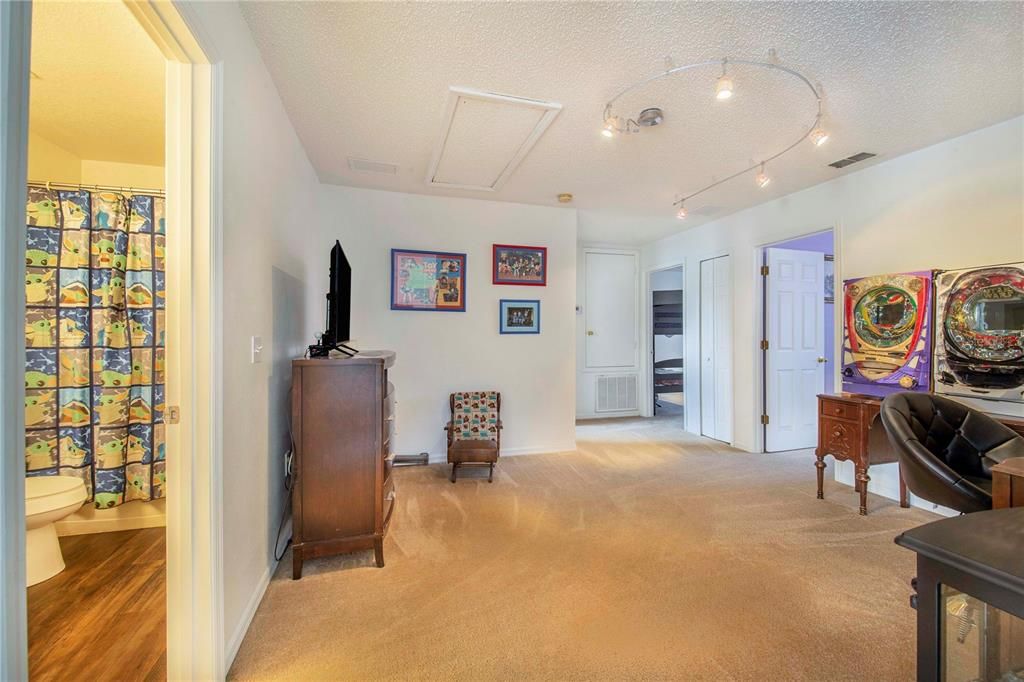 Active With Contract: $349,000 (5 beds, 2 baths, 3170 Square Feet)