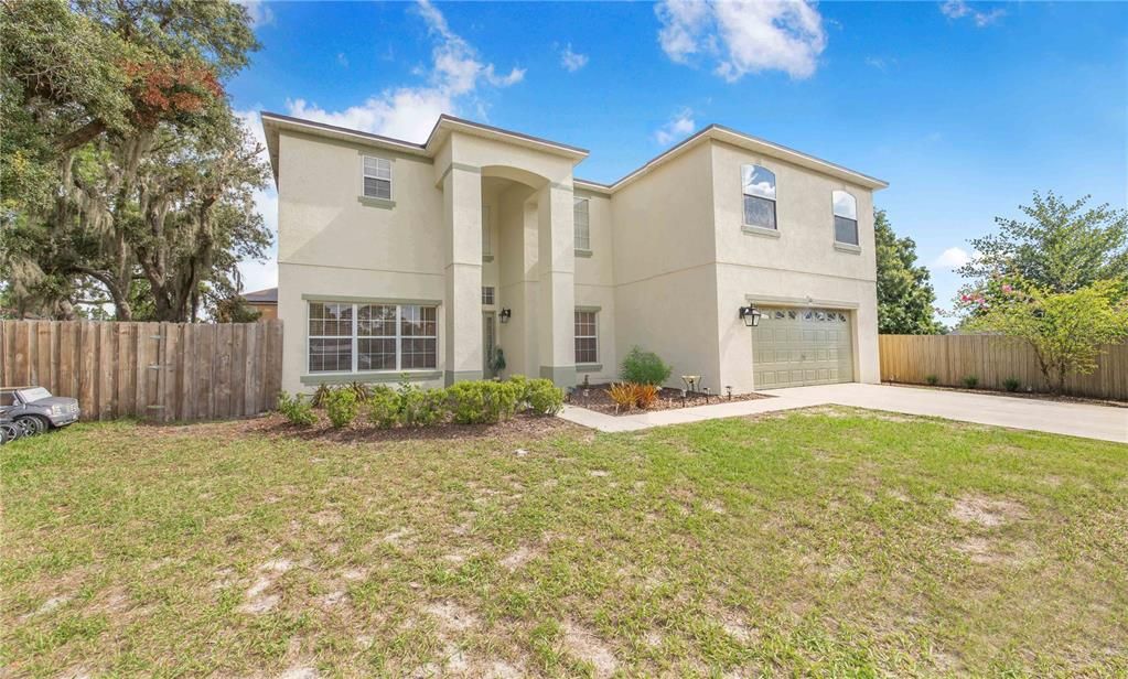 Active With Contract: $349,000 (5 beds, 2 baths, 3170 Square Feet)