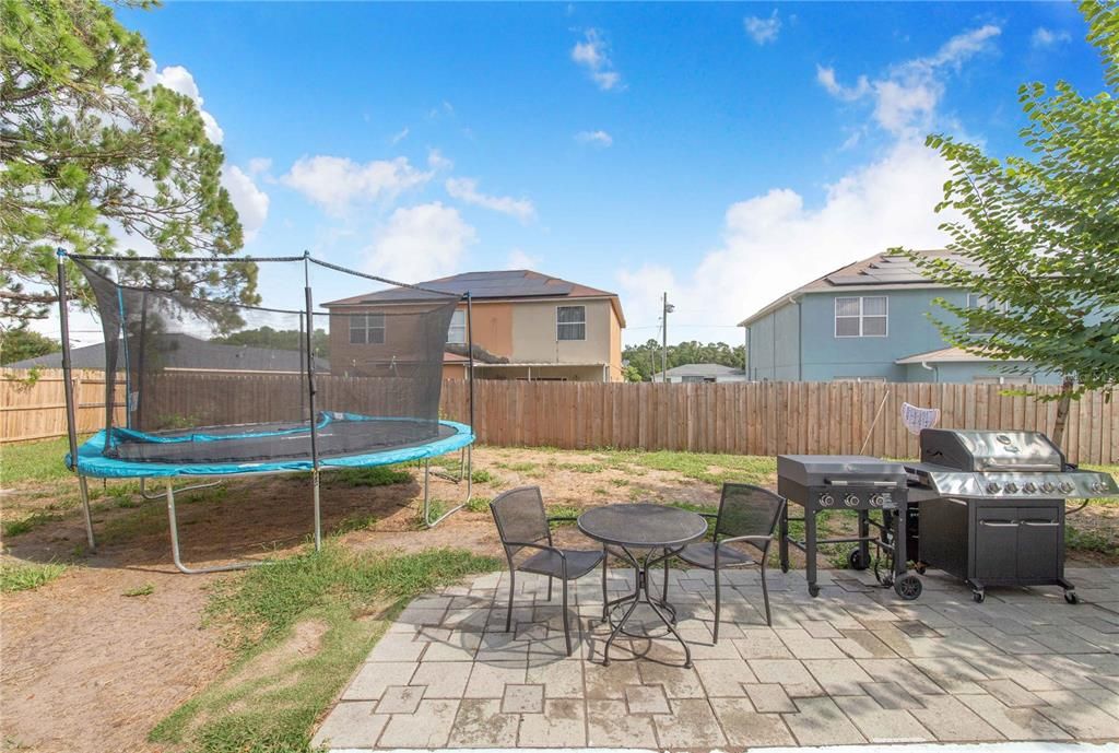 Active With Contract: $349,000 (5 beds, 2 baths, 3170 Square Feet)