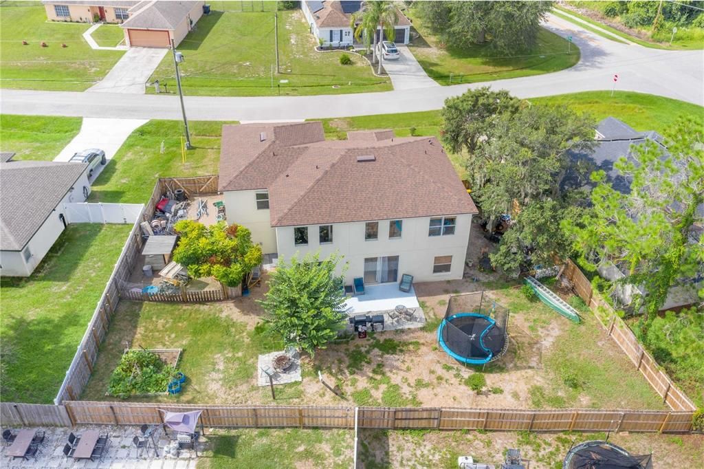 Active With Contract: $349,000 (5 beds, 2 baths, 3170 Square Feet)