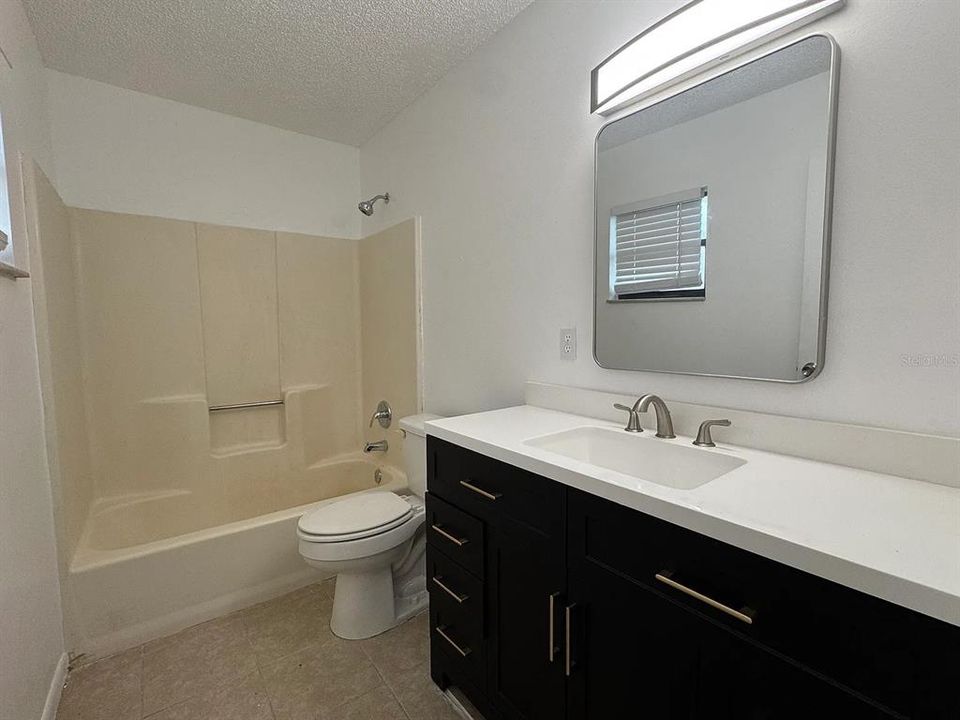 For Sale: $354,900 (5 beds, 0 baths, 2112 Square Feet)