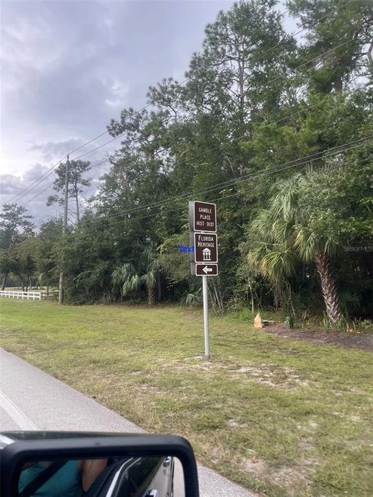 For Sale: $1,200,000 (5.01 acres)