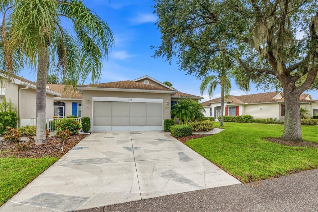 Activo con contrato: $205,000 (2 camas, 2 baños, 1444 Pies cuadrados)