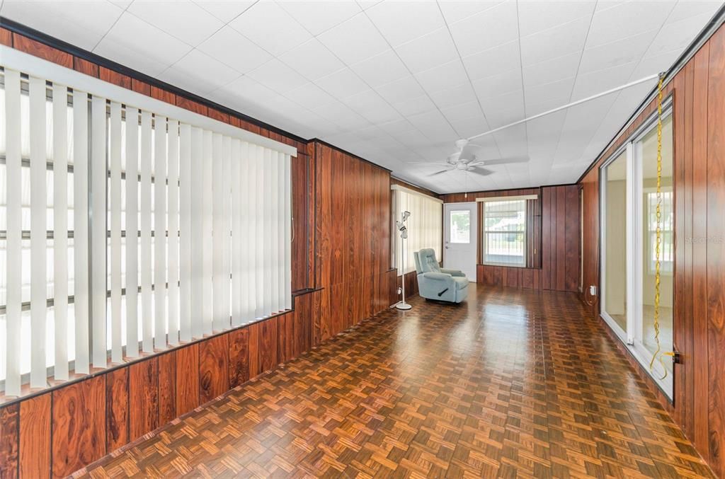En Venta: $415,000 (2 camas, 2 baños, 1263 Pies cuadrados)