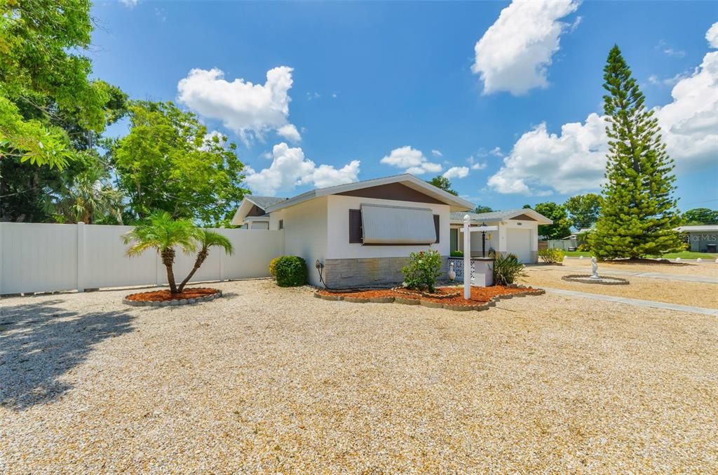 En Venta: $415,000 (2 camas, 2 baños, 1263 Pies cuadrados)