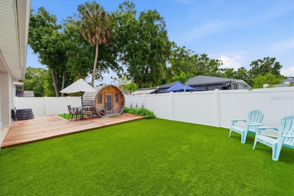 For Rent: $3,195 (3 beds, 2 baths, 1696 Square Feet)