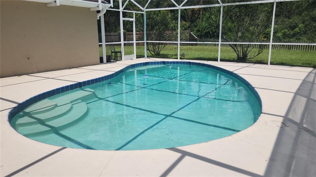 For Sale: $429,900 (4 beds, 3 baths, 1806 Square Feet)