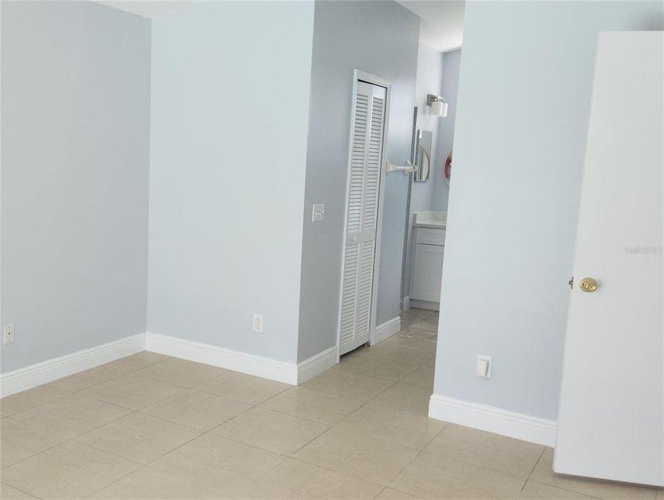 For Sale: $429,900 (4 beds, 3 baths, 1806 Square Feet)