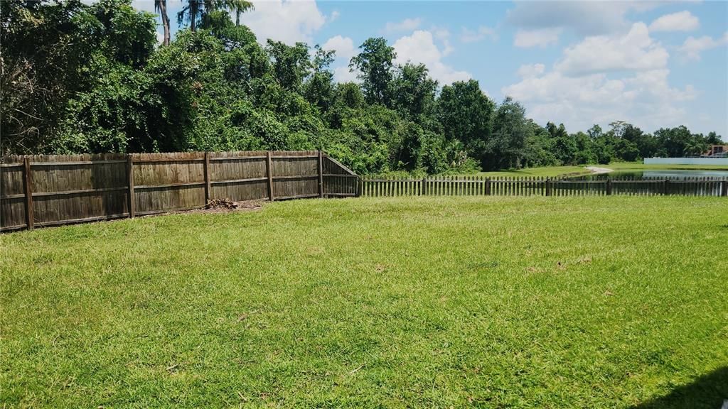 For Sale: $429,900 (4 beds, 3 baths, 1806 Square Feet)