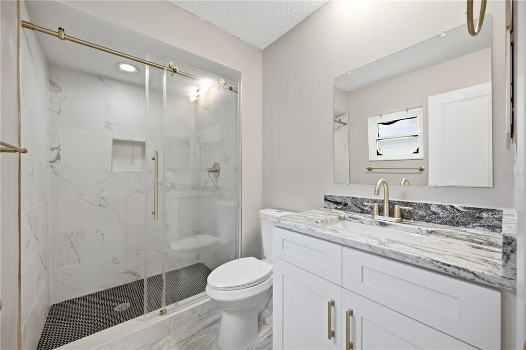 En Venta: $367,000 (2 camas, 2 baños, 1613 Pies cuadrados)