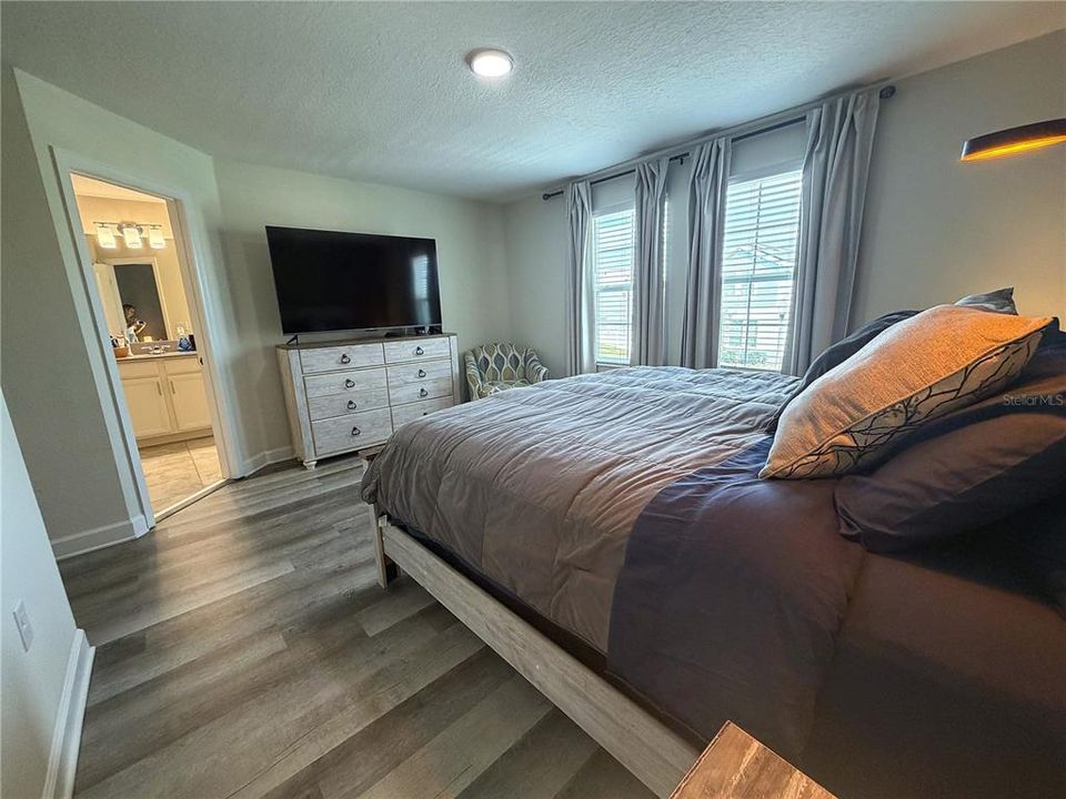 В аренду: $3,550 (4 спален, 3 ванн, 2307 Квадратных фут)