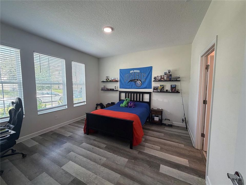 В аренду: $3,550 (4 спален, 3 ванн, 2307 Квадратных фут)