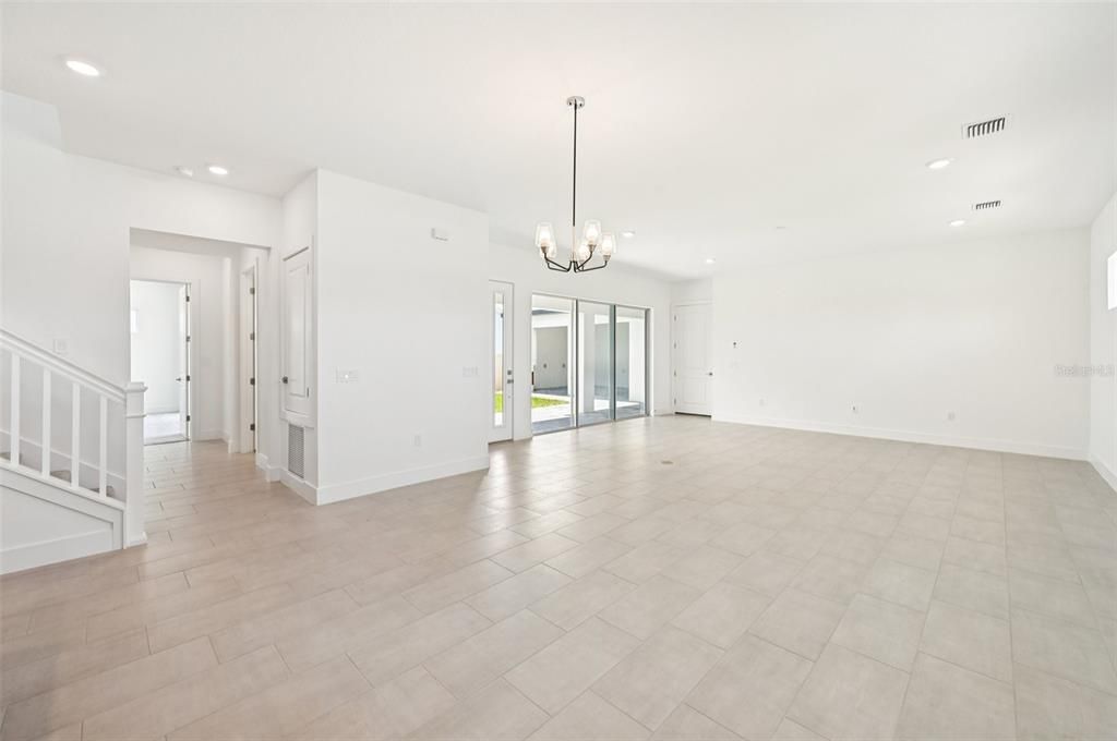 For Sale: $917,312 (5 beds, 4 baths, 3398 Square Feet)