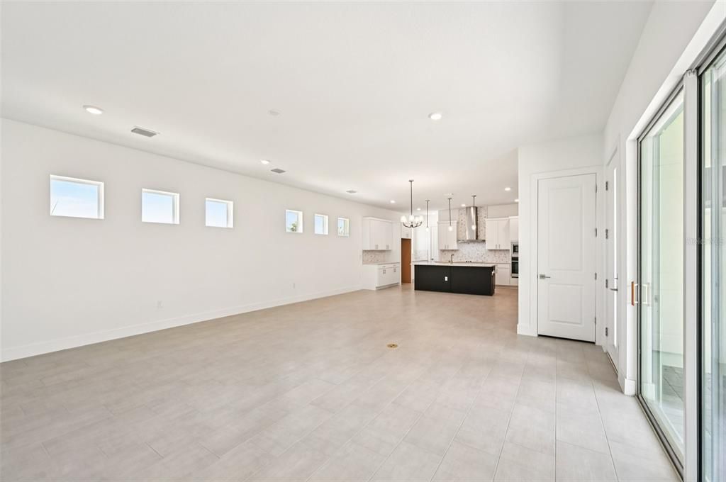 For Sale: $917,312 (5 beds, 4 baths, 3398 Square Feet)
