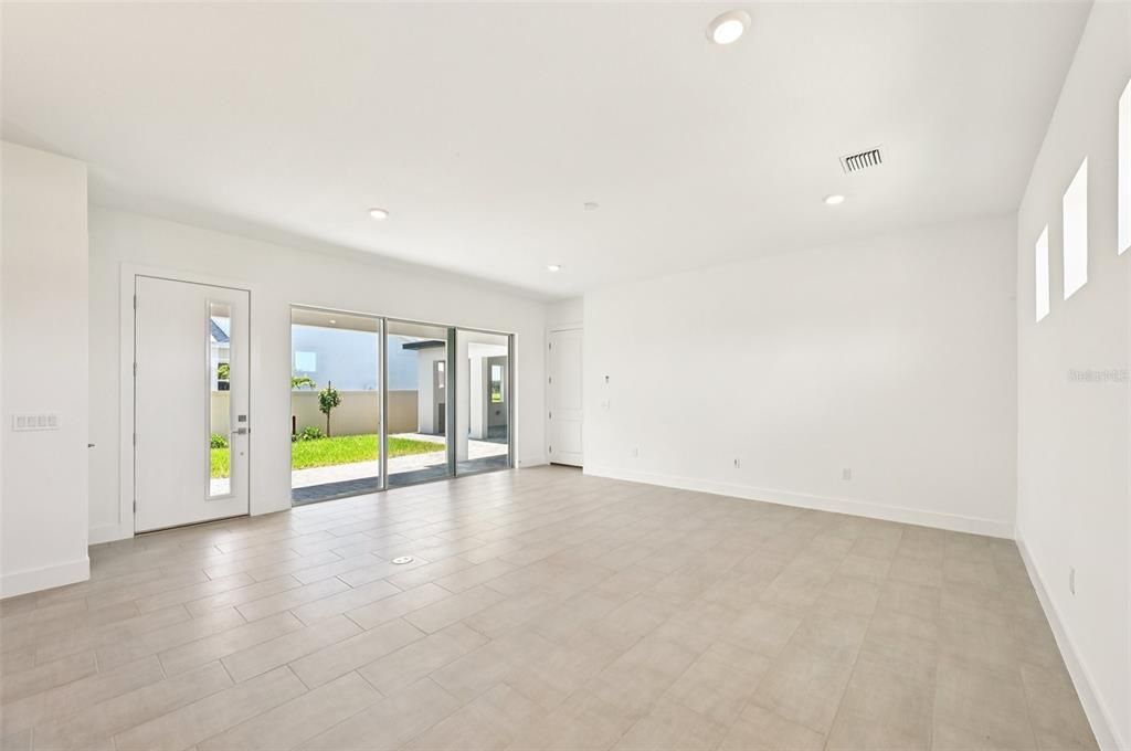 For Sale: $917,312 (5 beds, 4 baths, 3398 Square Feet)