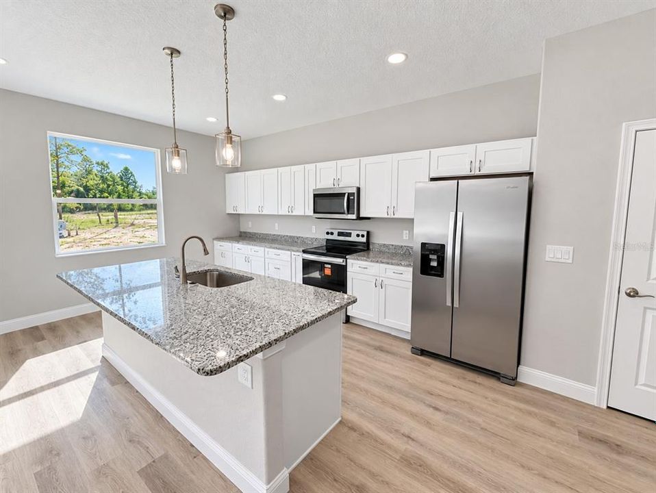 Active With Contract: $340,000 (4 beds, 2 baths, 2187 Square Feet)