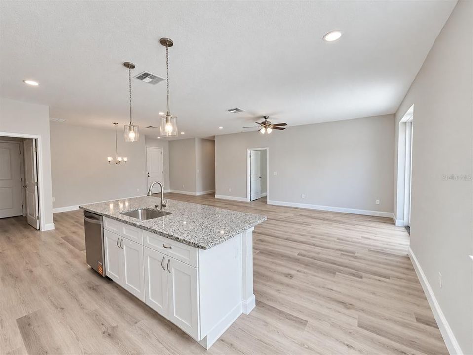Active With Contract: $340,000 (4 beds, 2 baths, 2187 Square Feet)