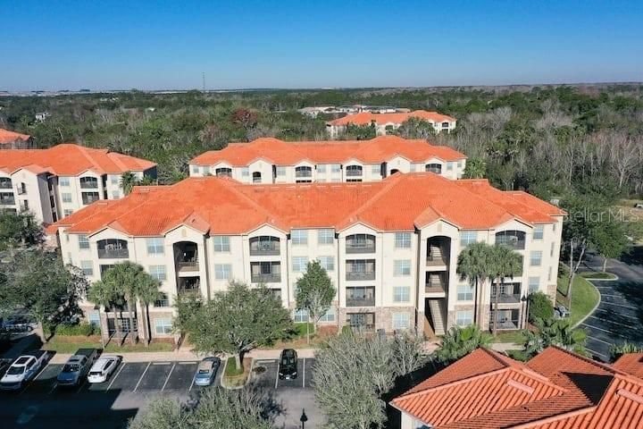 For Rent: $2,100 (3 beds, 2 baths, 1244 Square Feet)