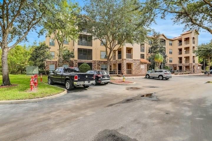 For Rent: $2,100 (3 beds, 2 baths, 1244 Square Feet)